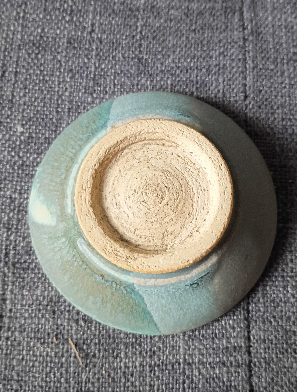 Small Handmade Ceramic Dish - Picture 2 of 3
